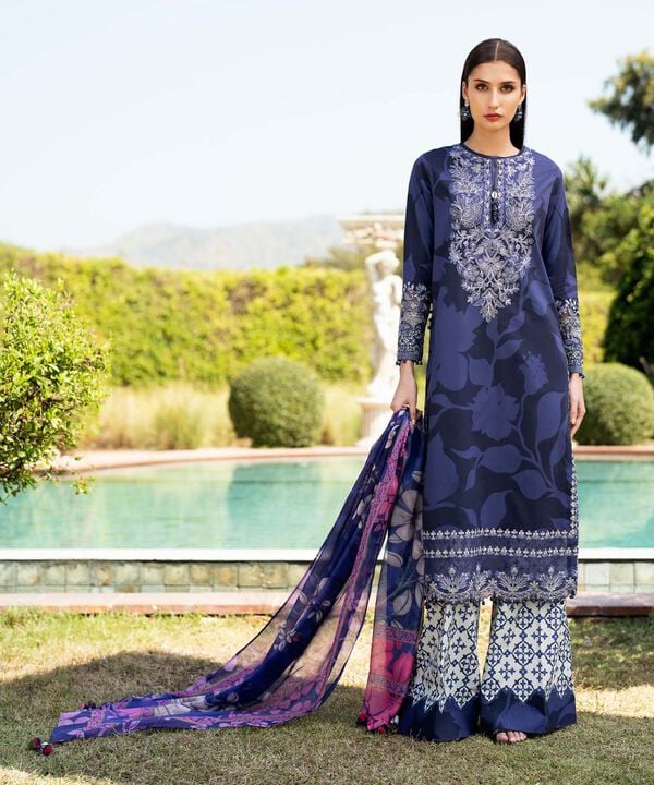 3 Piece - Embroidered Lawn Suit