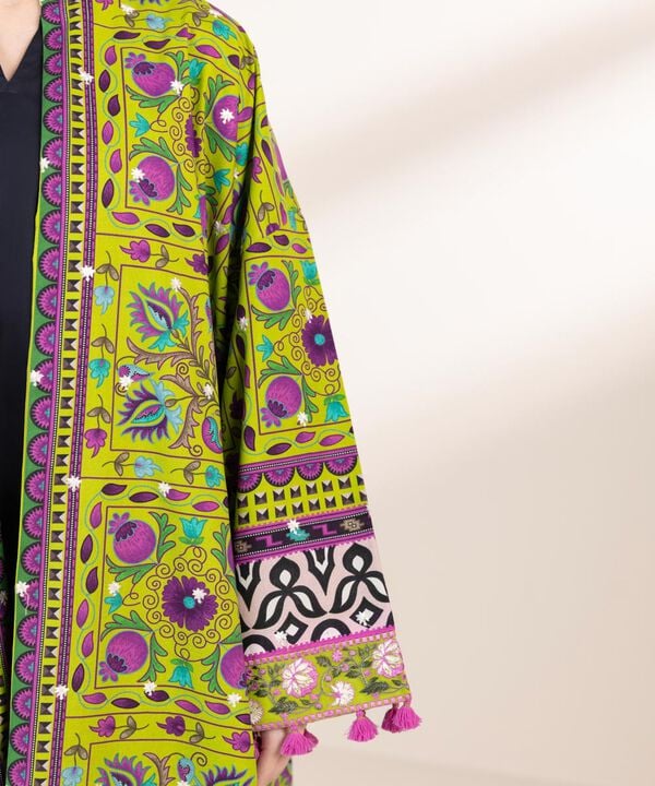 Embroidered Front-open Jacket