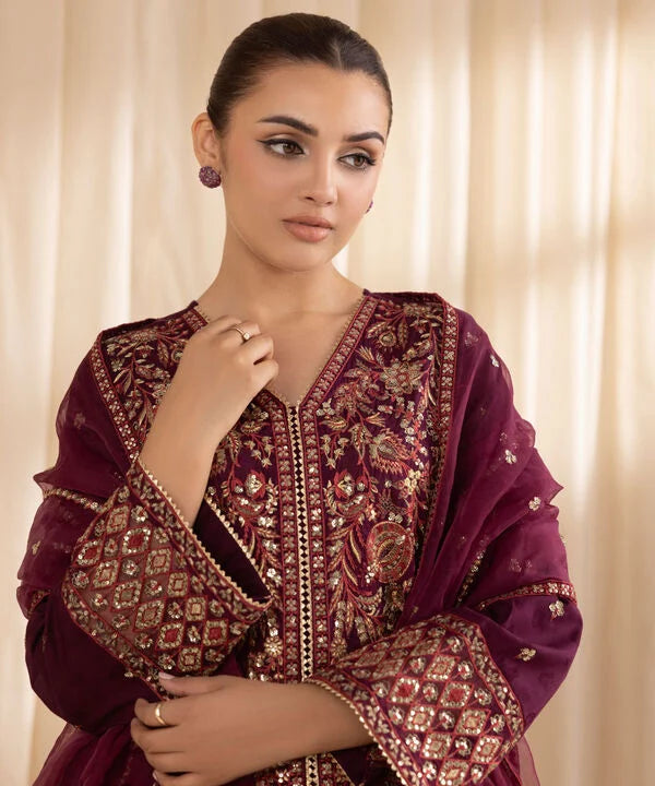 3 Piece - Embroidered Jacquard Suit