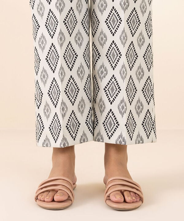 2 Piece - Embroidered Lawn Suit